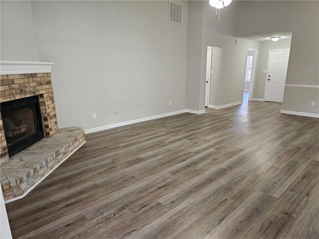 Building Photo - 8425 Falling Rocks Way