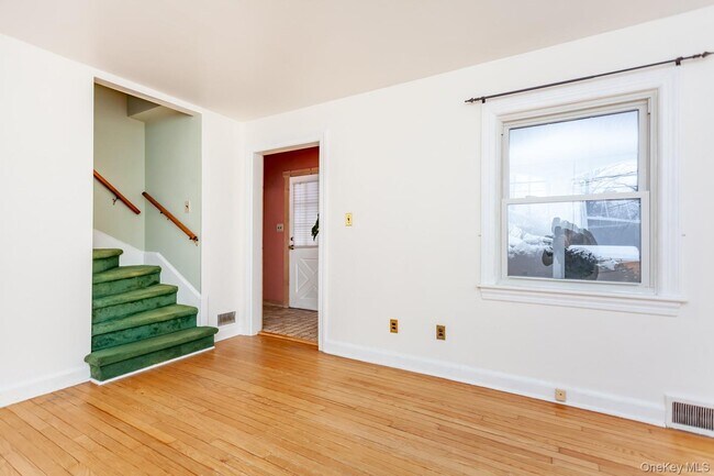 Building Photo - 530 Union Ave