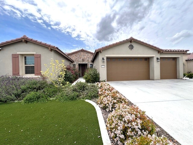 Building Photo - 14305 Pemberley Passage Ave