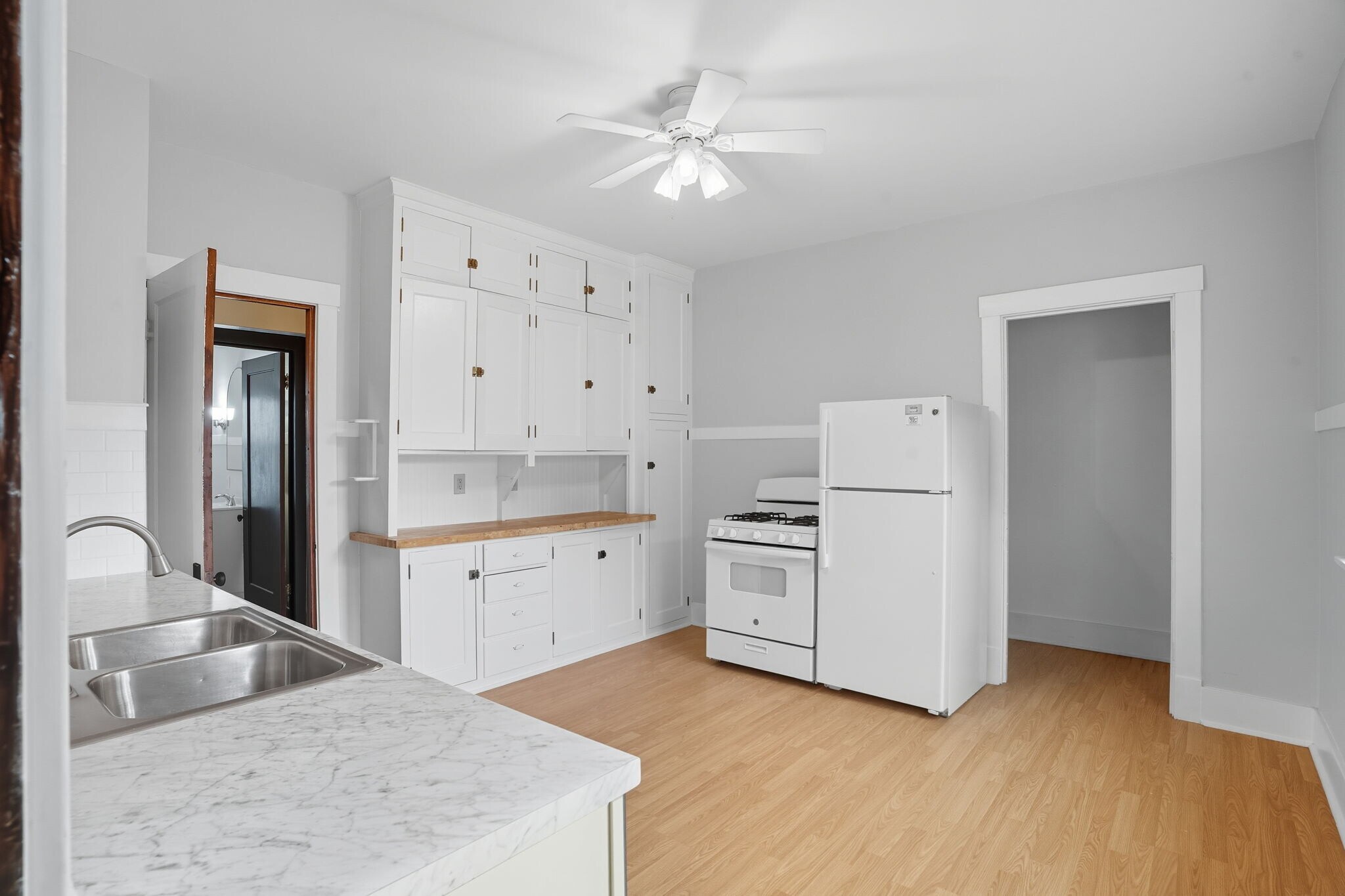 Building Photo - 1719 N Marquette St