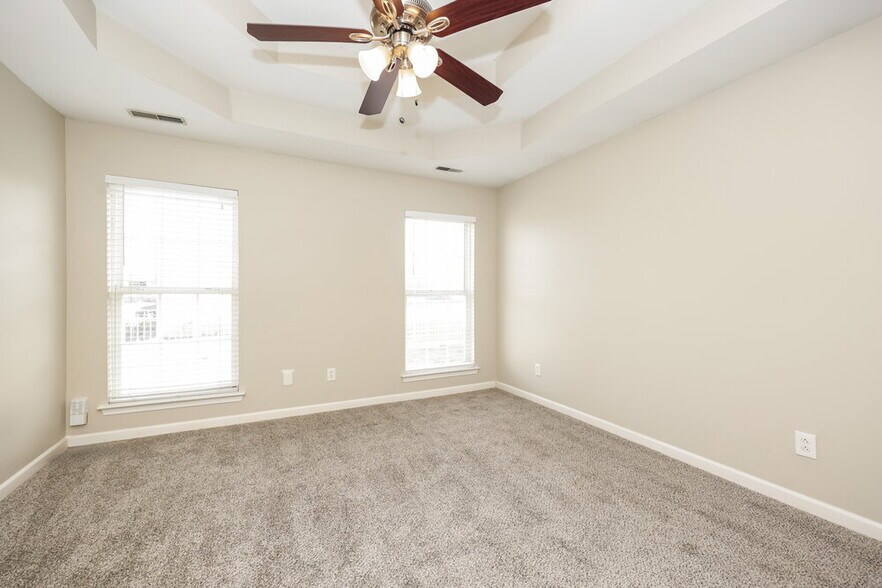 Building Photo - 4021 Wisdom Way