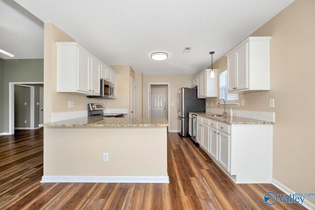 Building Photo - 247 De Jan Rd