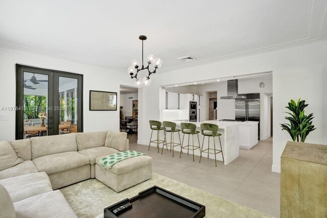 Building Photo - 5735 N Bay Rd