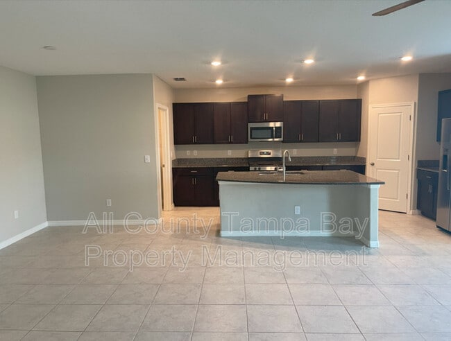 Building Photo - 5209 Dandelion St