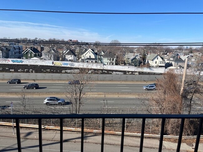 Building Photo - 400 Savin Hill Ave