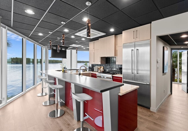 Building Photo - 8776 Harbor Cir