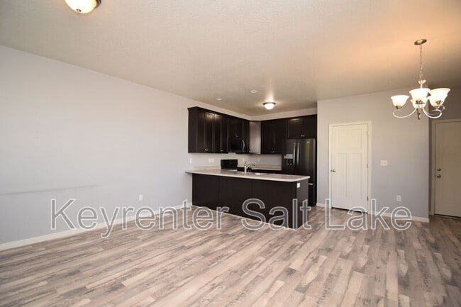 Building Photo - 14893 S Thunder Horse Ln