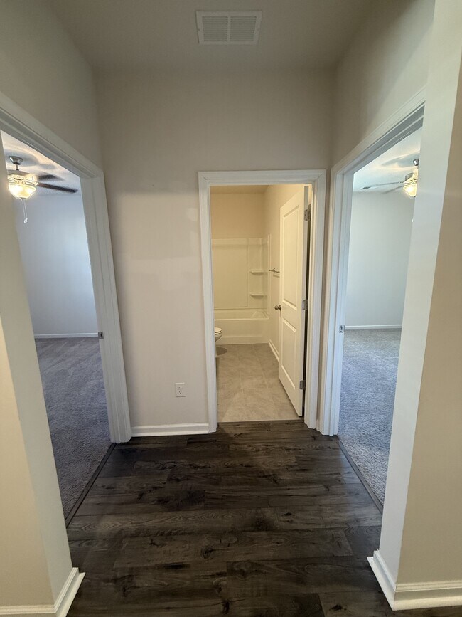 Building Photo - 2672 Pegasus Pl