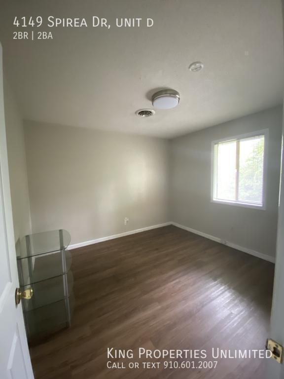 Building Photo - 4149 Spirea Dr