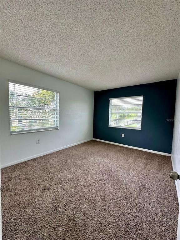 Building Photo - 2519 N Alafaya Trail