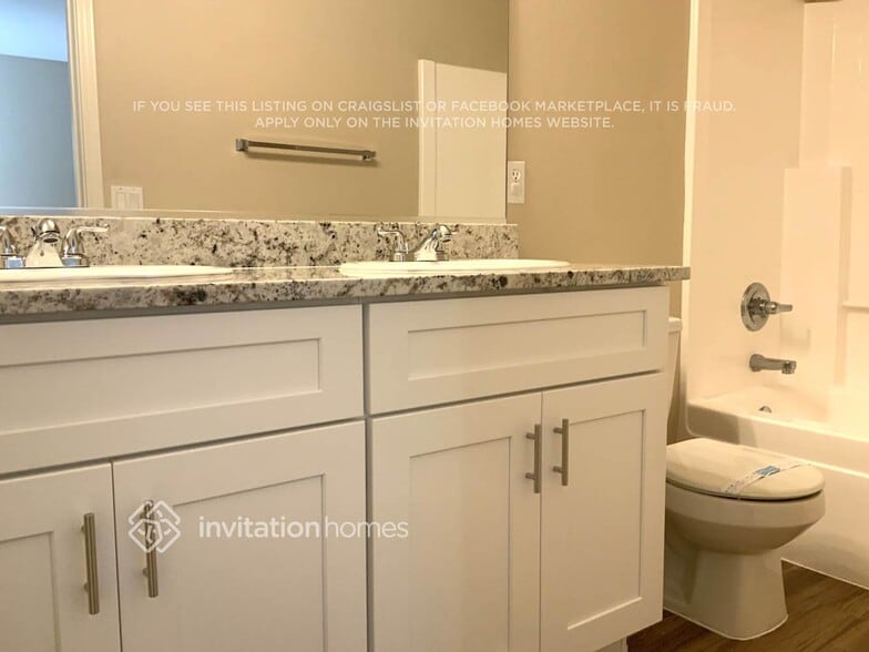 Building Photo - 2563 W Camp River Rd