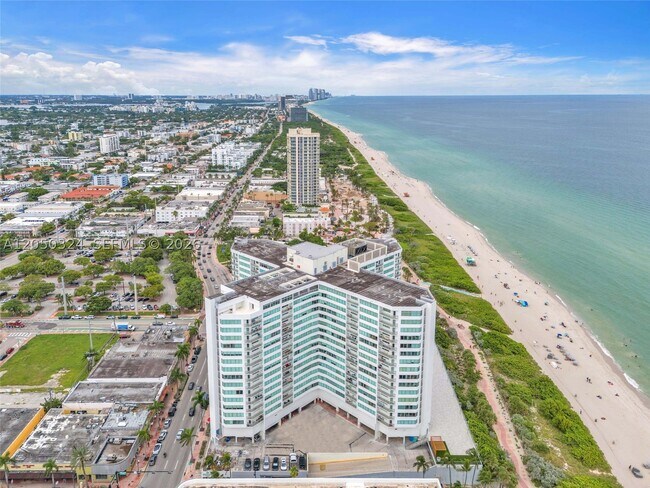 Building Photo - 7135 Collins Ave