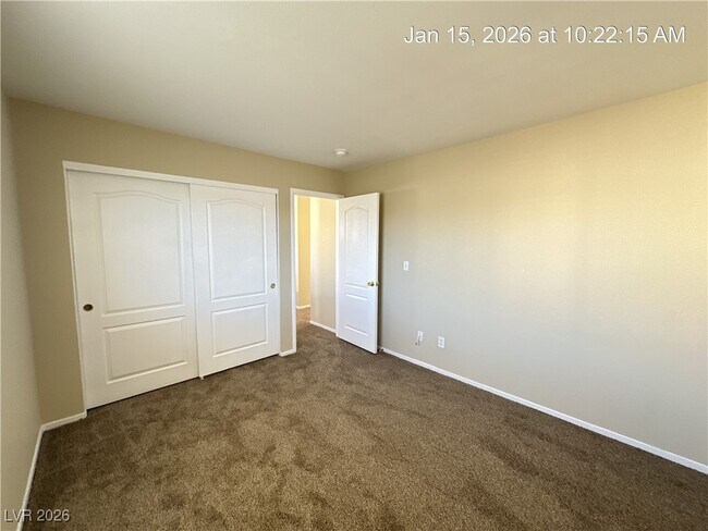 Building Photo - 5401 Goldenseal Ct