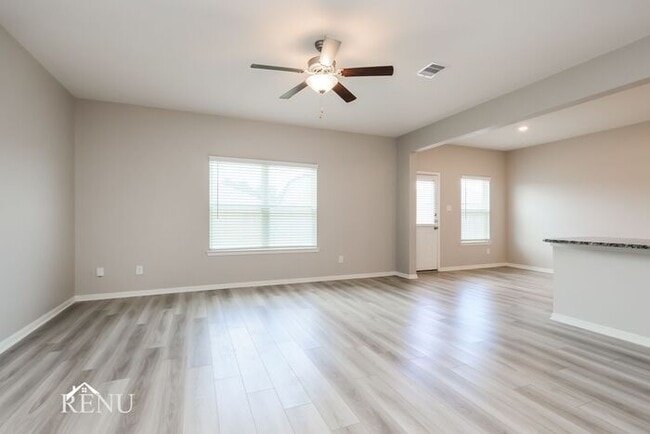 Building Photo - 10538 Copper Ridge Dr