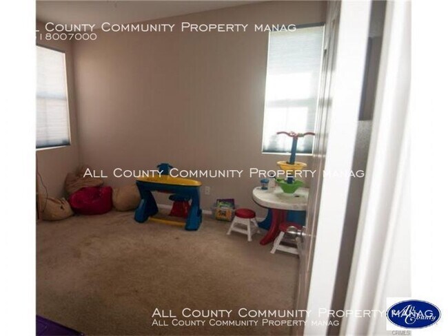 Building Photo - 31074 Strawberry Tree Ln