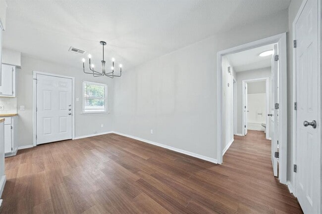 Building Photo - 1810 Mearns Meadow Blvd