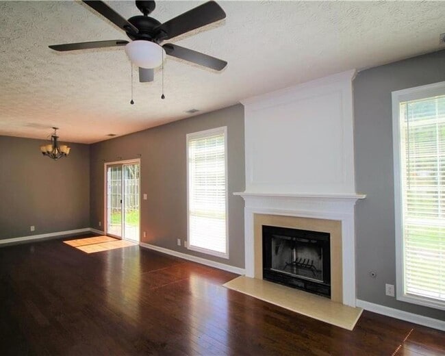 Building Photo - 235 Cadence Ct