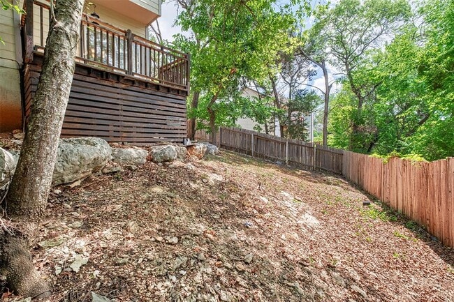 Building Photo - 1005 Canyon Edge Dr