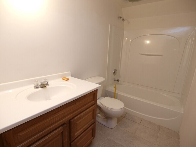 Building Photo - 8116 Bluestem Ave