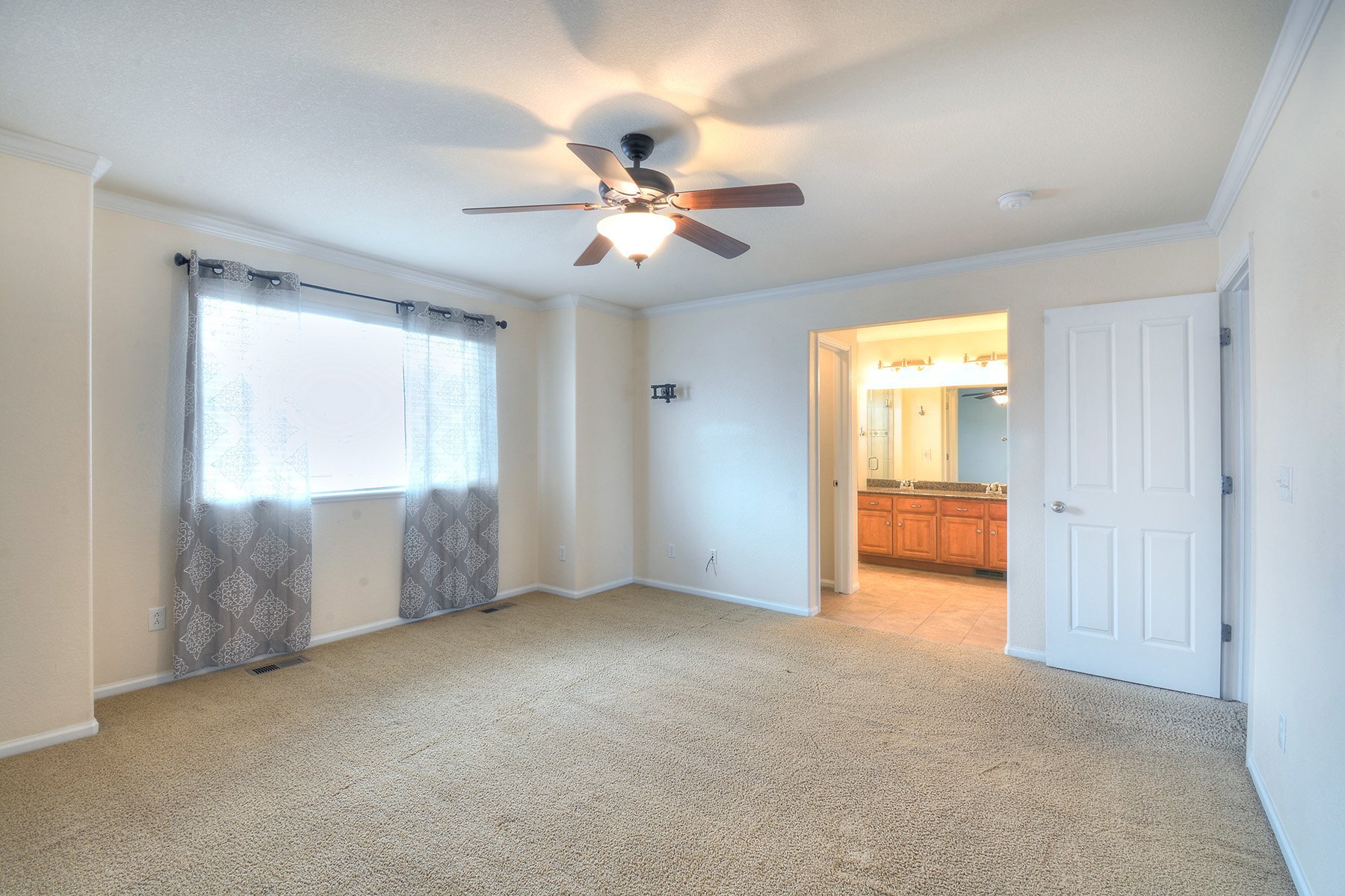 Building Photo - 9702 Beryl Dr