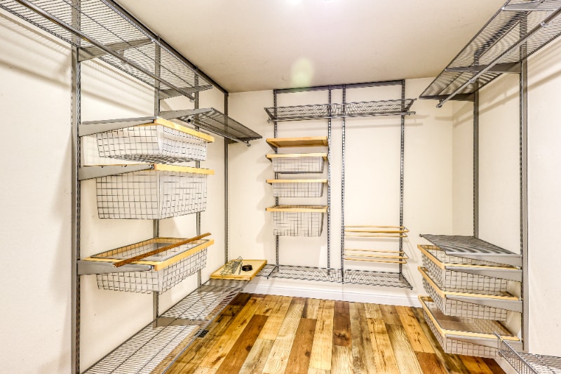 Building Photo - 6645 Fonder Dr