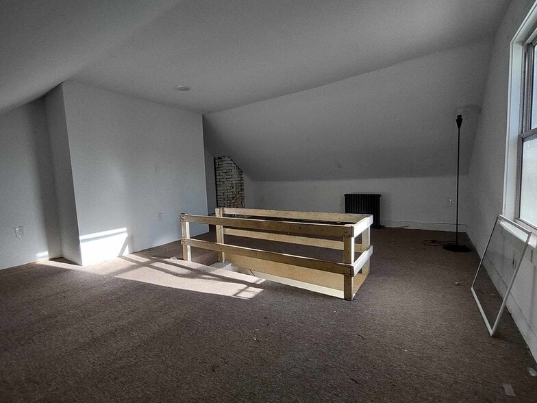 Building Photo - 16 Kilby St