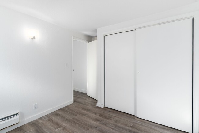 Building Photo - 2120 Lincoln Ave #D - 2 bedroom | 1 bath |...