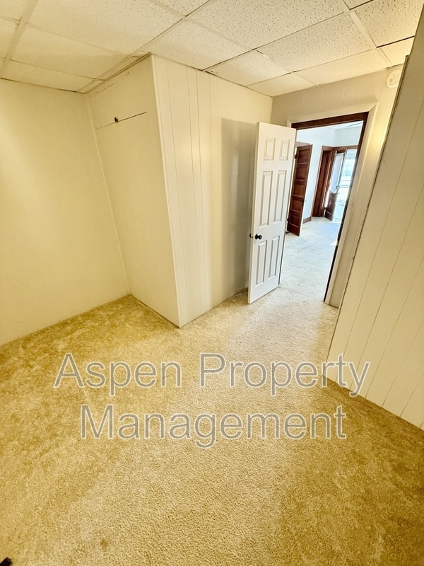 Building Photo - 728 Sweeny Ave