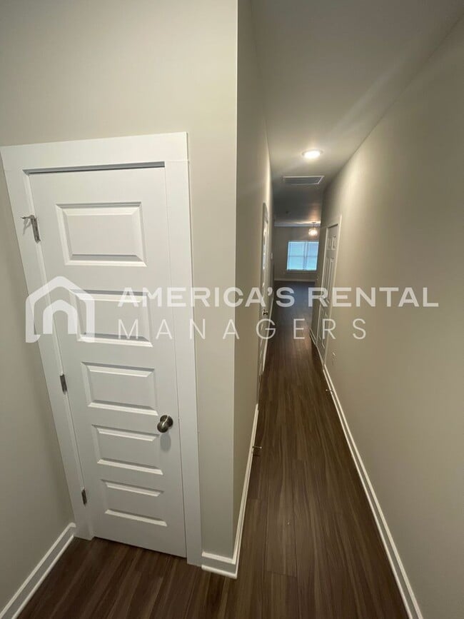 Building Photo - DEPOSIT PENDING! Home for Rent in Oak Grove, AL!!! Available to View Now!