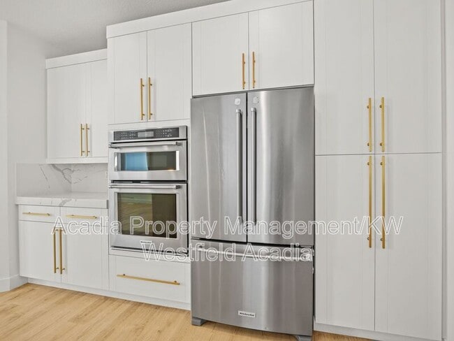 Building Photo - 136 N Desert Sage Dr