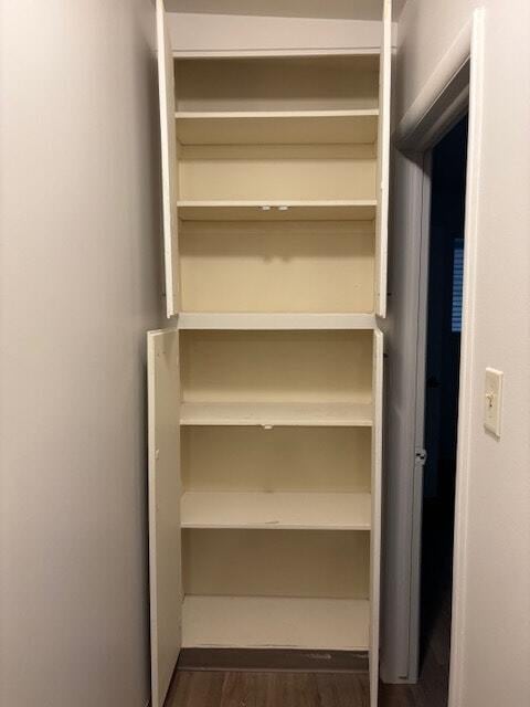 Building Photo - 2122 Orchard Dr