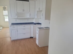 Building Photo - 3 bed, 2 bath house for rent in Shoshone, ID