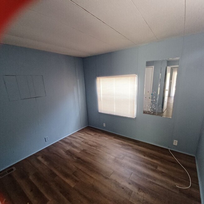 Building Photo - 3 BR 2 BA mobile home on half an acre