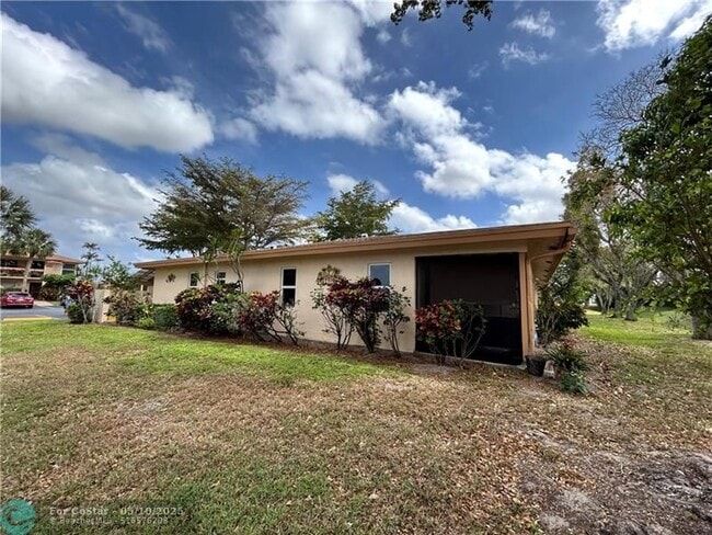 Building Photo - 13363 Pineapple Palm Ct