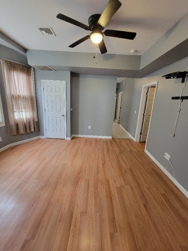 Building Photo - 281 Littleton Ave