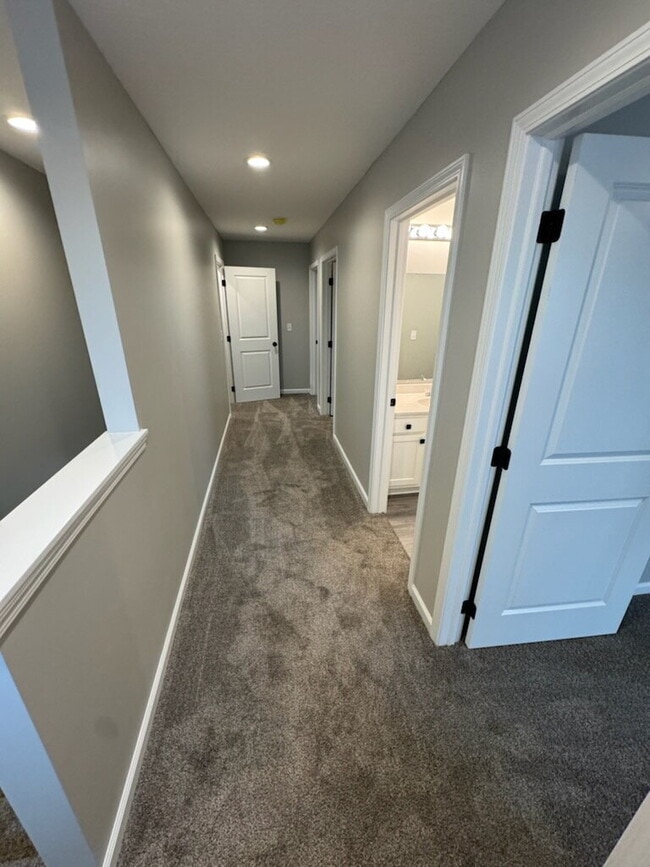 Building Photo - Brand-New 2 Bed / 1.5 Bath Townhome with Modern Finishes