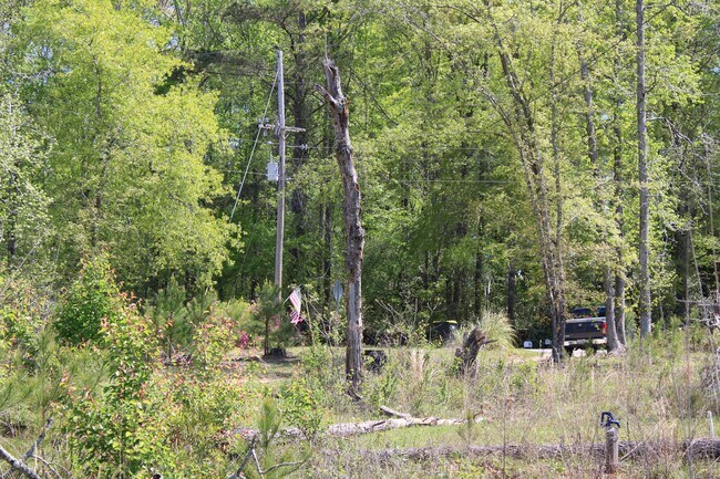 Building Photo - 818 W Grantville Rd