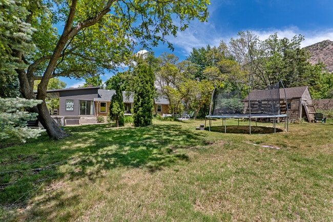 Building Photo - 1543 Binford St