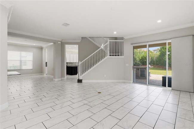 Building Photo - 30271 Southernwood Ct