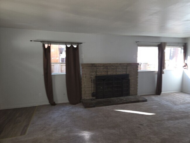 Building Photo - RO253-Cole, Gregory