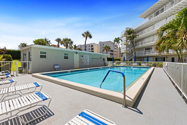 Building Photo - 3500 S Ocean Blvd