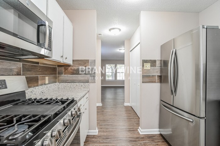 Building Photo - 2021 Beckwith Ln