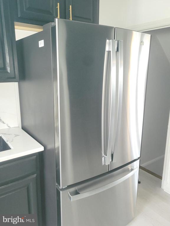 Building Photo - 202 Edgewood St