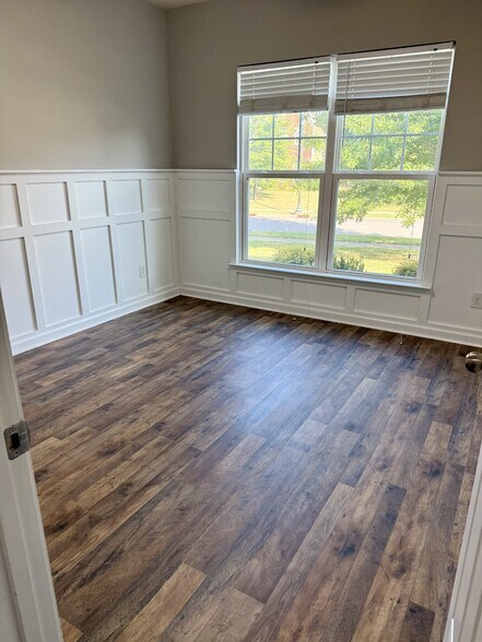 Building Photo - 132 Slaters Dr