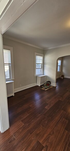 Living room - 544 Joralemon St