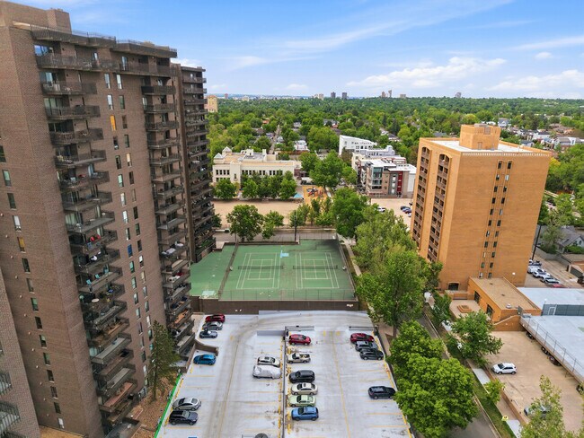 Building Photo - 400 S Lafayette St