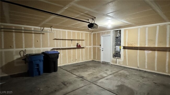 Building Photo - 3838 Sorrowing Sparrow Ct