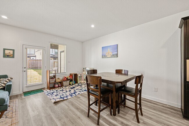 Building Photo - 12313 Churchill downs Dr