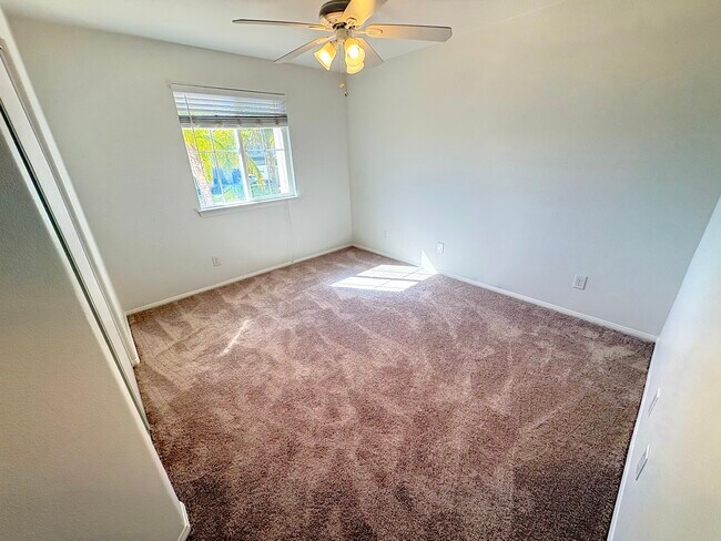 Building Photo - 31450 Pear Blossom Cir