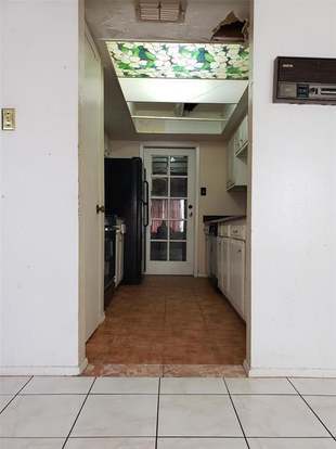 Building Photo - 12821 Clarewood Dr